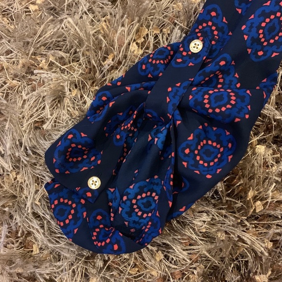 Lovely Nautica Blouse - Picture 6 of 6